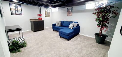 4741 Medford Ave, Milwaukee WI  53216-2409 exterior