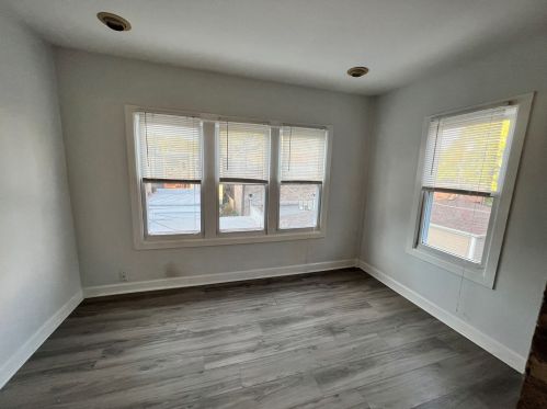 2740 Agatite Ave, Chicago IL 60706-4726 exterior