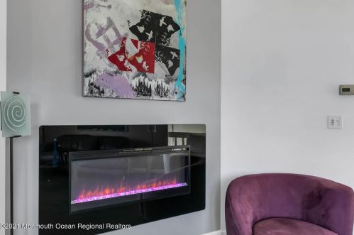 7 Gdn Way, Locust NJ 07760-2213 exterior