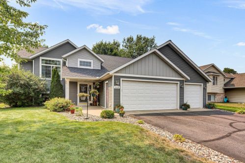 609 19th Ave, Sartell, MN 56377-1698