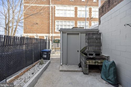 3561 6 St, Washington DC 20024-3800 exterior