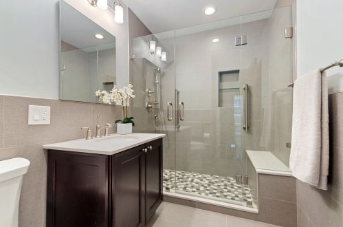 6665 Sioux Ave, Chicago IL 60646-2822 exterior