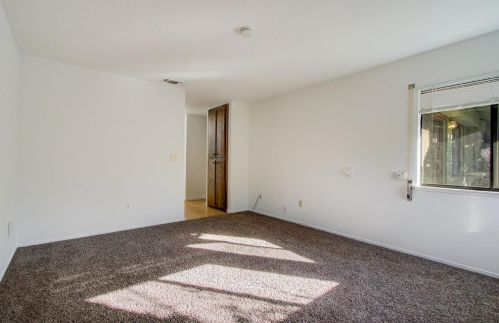 1419 Lk Blvd, Davis CA 95616-2635 exterior