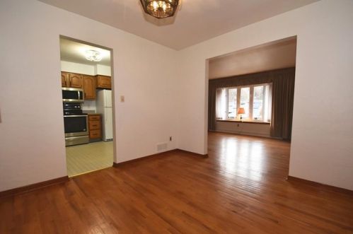 3951 Edge Rd, Pittsburgh PA 15227-3409 exterior