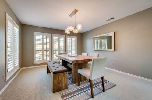 9672 Atherton Dr, Dallas TX 75243-6135 exterior