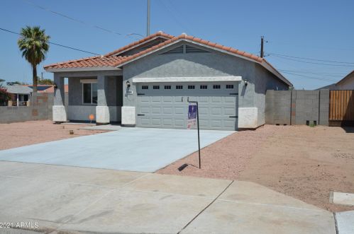1801 5 Ave, Phoenix AZ 85003-2721 exterior