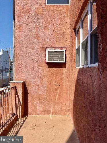 1241 6 St, Philadelphia PA 19140-2509 exterior