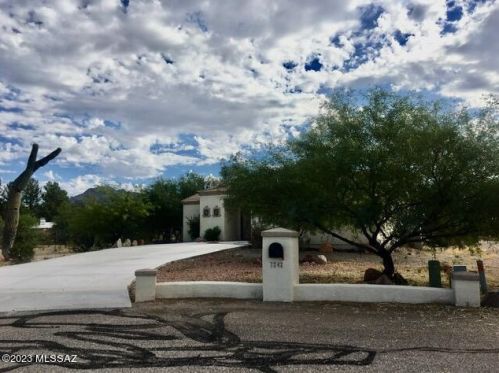 7242 Cholla Ranch Ln, Tucson AZ  85735-1819 exterior