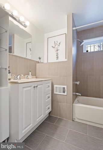 1312 17 St, Philadelphia PA 19121-5024 exterior