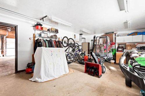 232 Rainbow St, Duluth MN 55811-2046 exterior