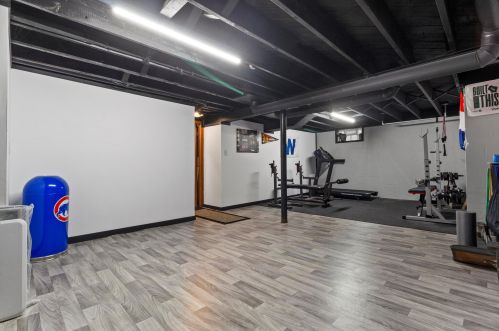 730 53rd St, Milwaukee WI  53208-3019 exterior