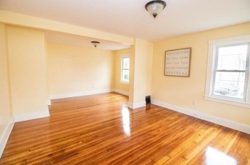 123 Savoy Ave, Springfield MA 01104-2072 exterior