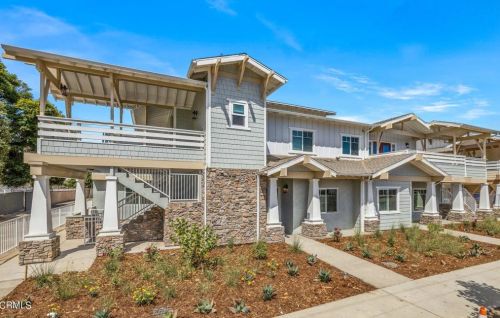 321 F St, Oxnard, CA 93030-4506