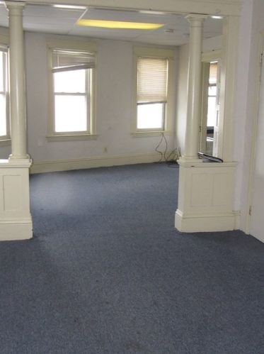 50 Vernon St, Worcester MA 01610-1961 exterior