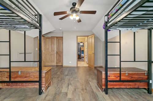 2309 Timberline Trl, Bull Valley IL 60098 exterior