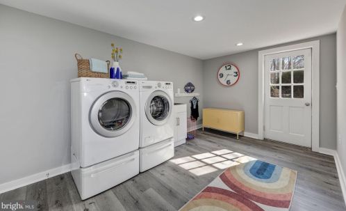 14409 Butternut Ct, Rockville MD 20853-2324 exterior