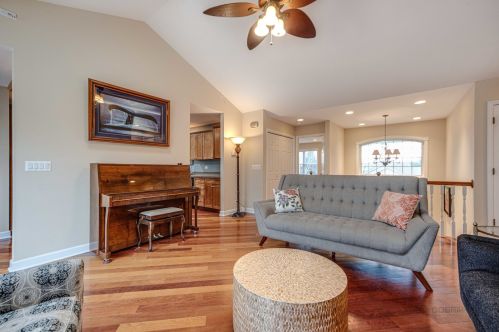 3803 Jacobson Dr, Bull Valley IL 60097-8142 exterior