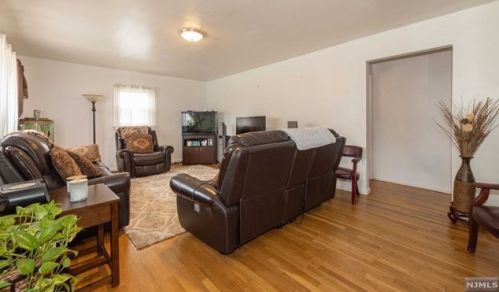 183 Berkshire Ave, Paterson NJ  07502-1632 exterior