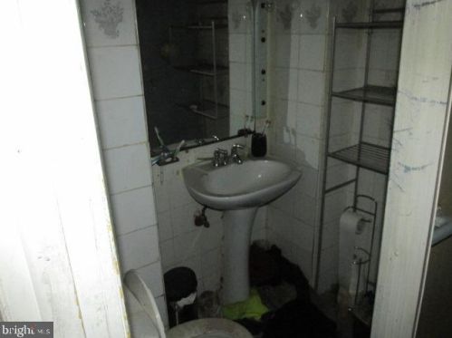 625 Roebling Ave, Trenton NJ 08611-1922 exterior