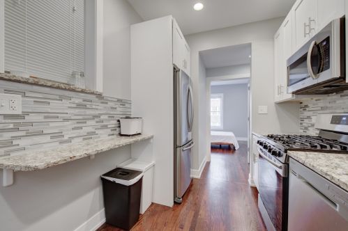 4857 Lawndale Ave, Chicago IL  60625-6894 exterior