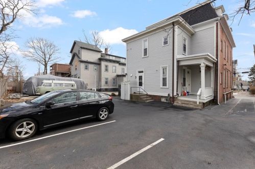 54 Pitman St, Providence RI 02911-2127 exterior