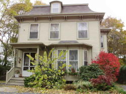 41 Chesley Rd, Newton, MA 02459-1903