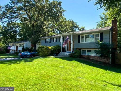 8409 Cherry Valley Ln, Alexandria VA  22309-2119 exterior