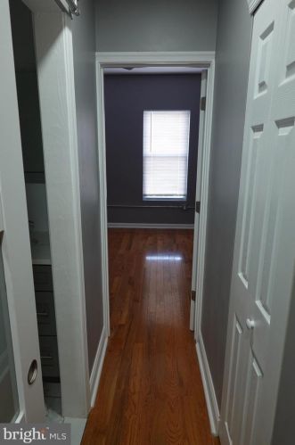 1525 Hicks St, Philadelphia PA  19146-4820 exterior