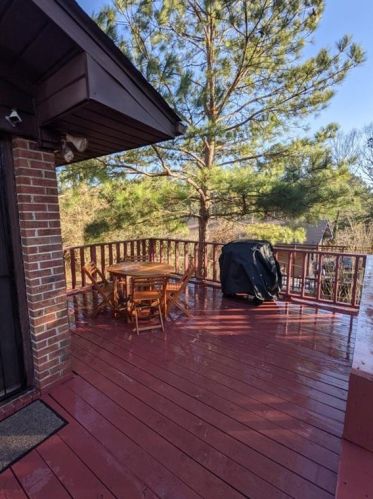 4076 Brewer Dr, Atlanta GA 30331-4354 exterior