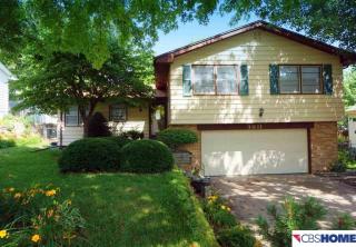 1611 107th St, Omaha, NE 68124-1067