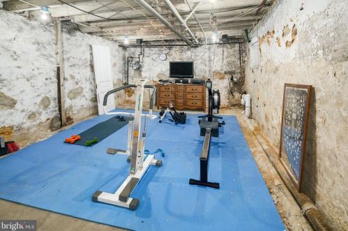 4731 Hazel Ave, Philadelphia PA  19143-2022 exterior