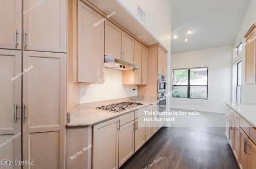 5978 Golden Eagle Dr, Tucson, AZ 85750-0817