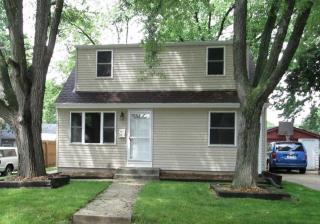 2475 95th St, Milwaukee WI  53227-2337 exterior