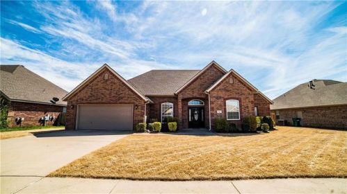 781 Onyx Ave, Springdale AR  72764-8782 exterior