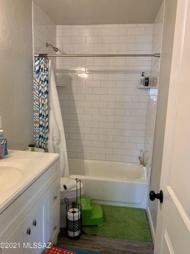 5017 Montecito St, Tucson AZ  85711-4368 exterior