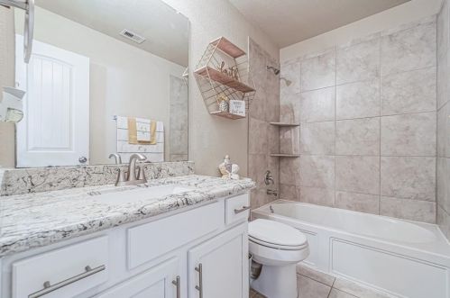 9115 Sweet Blue Jasmine Ln, Humble TX 77338-1518 exterior