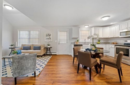 13 Clarkson St, Worcester MA 01604-4236 exterior