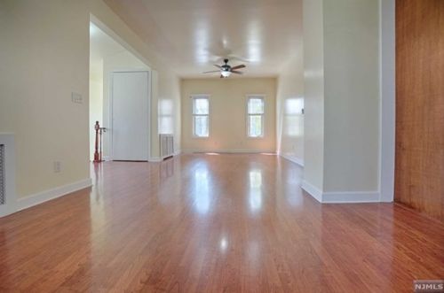 169 Jefferson Ave, Cresskill NJ  07626-2039 exterior