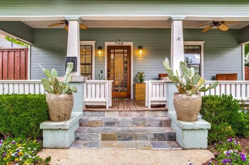 708 Clinton Ave, Dallas, TX 75208-3603