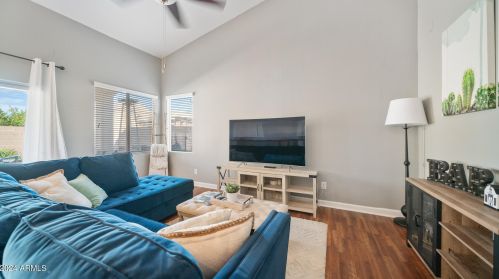 2286 Redwood Ct, Chandler AZ 85286-2800 exterior