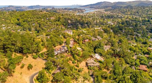 410 Hillside Ave, Mill Valley CA 94941-1147 exterior