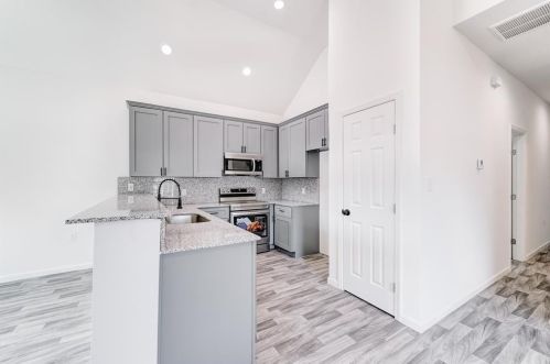 16401 Eastchase, Montgomery TX 77316-6703 exterior