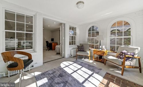 3324 Reservoir Rd, Washington DC  20007-2311 exterior