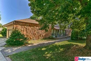 13030 Pacific St, Omaha NE  68154-2900 exterior