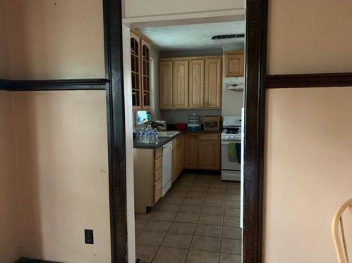 5544 Bryant St, Pittsburgh PA 15206-1675 exterior