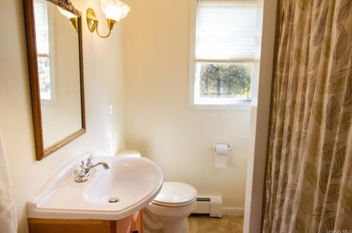 643 Br Rd, Patterson NY 12563-2102 exterior