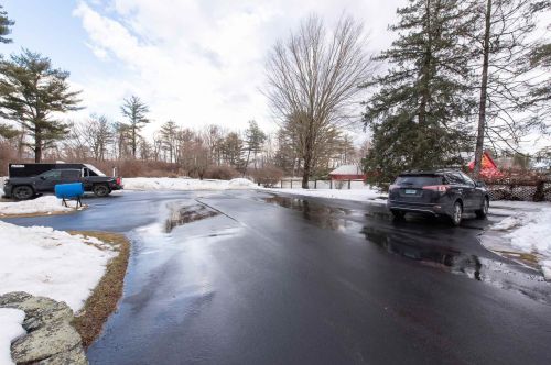 148 King St, Concord NH 03303-2111 exterior