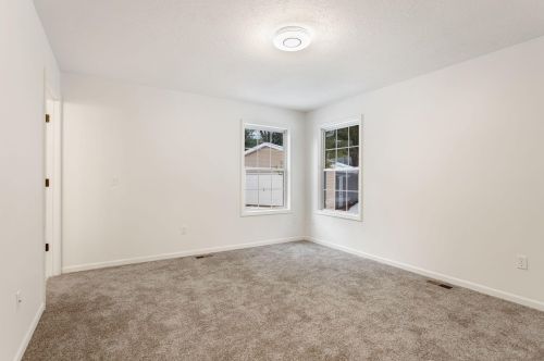 332 Densmore St, Meskegon MI  49442-1511 exterior