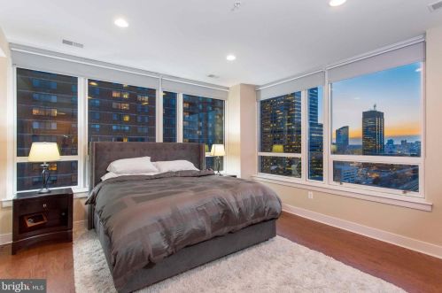 1920 Arch St, Philadelphia PA  19103-1444 exterior