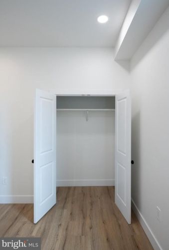 1500 Dickinson St, Philadelphia PA 19146-4757 exterior